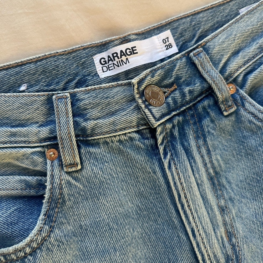 Garage Denim Low Rise Baggy Jeans Light Wash, Size 7 / 28 - Picture 5 of 11